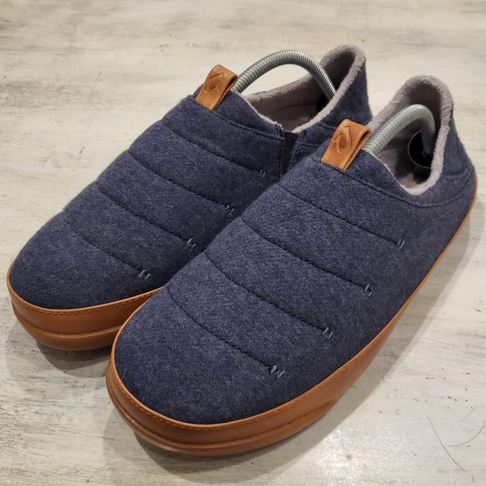 OluKai Mahana Size 10 Men’s Blue Comfort Slippers Quilted Slip On Shoes